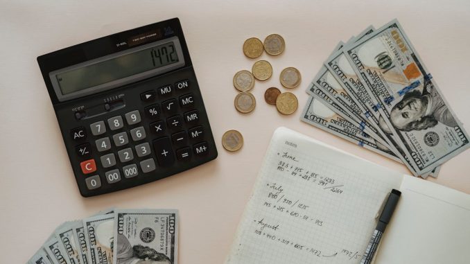 Habits of financially successful people